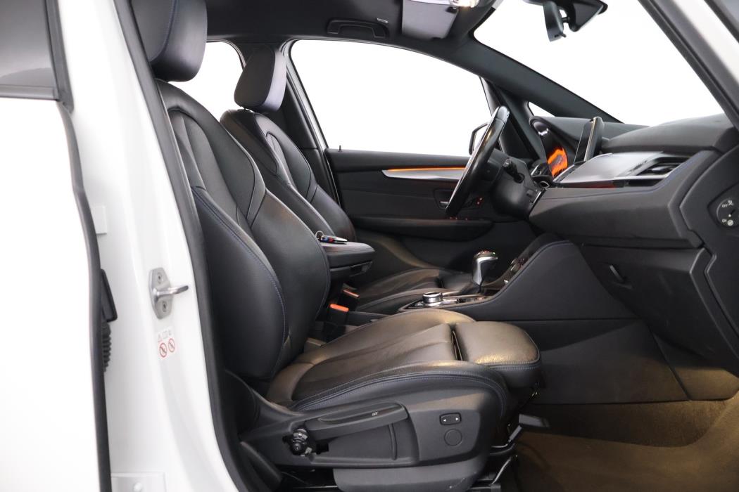 BMW 225 2018