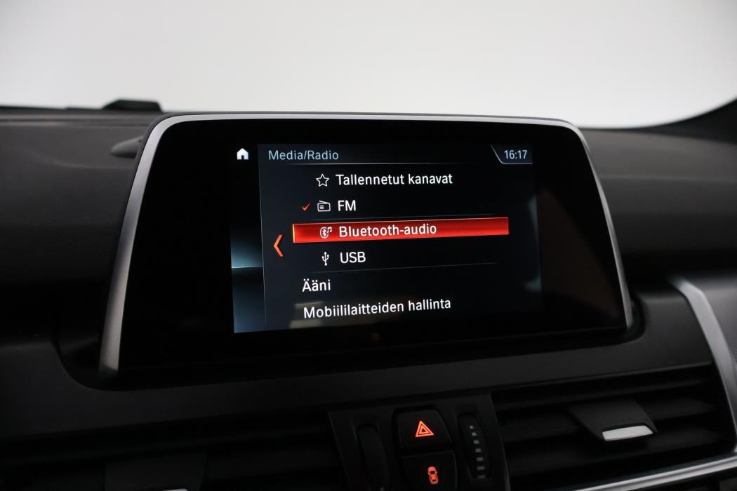 BMW 225 2018