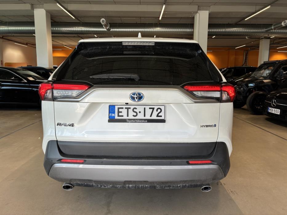 TOYOTA RAV4 2021