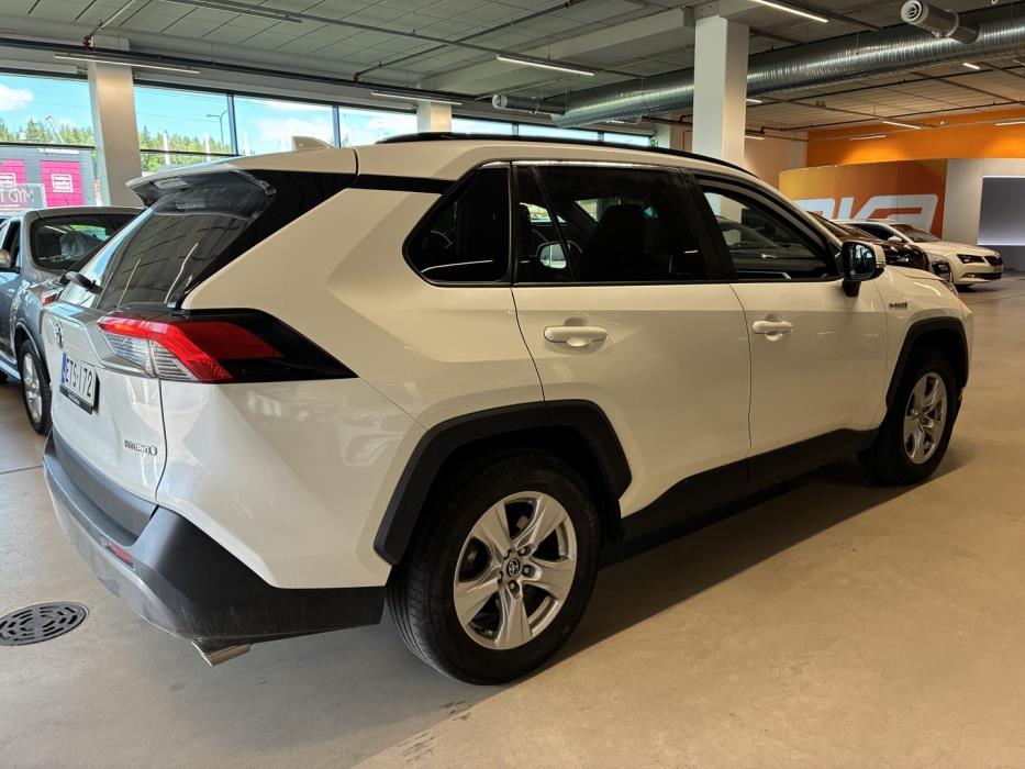 TOYOTA RAV4 2021
