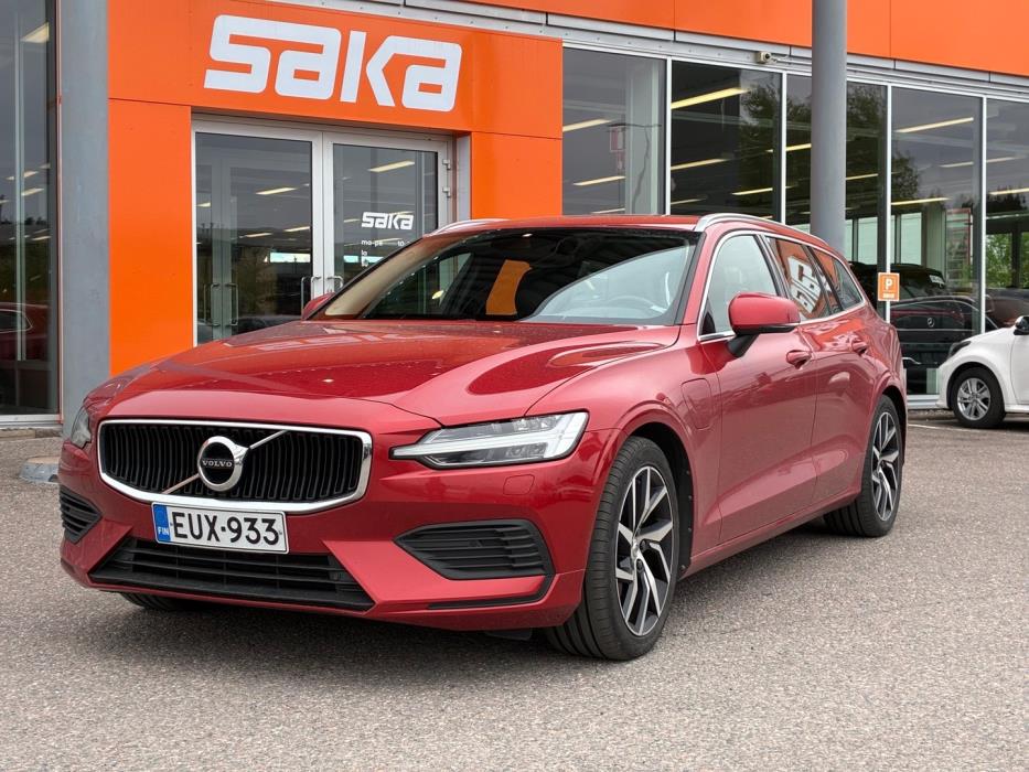 VOLVO V60 2020