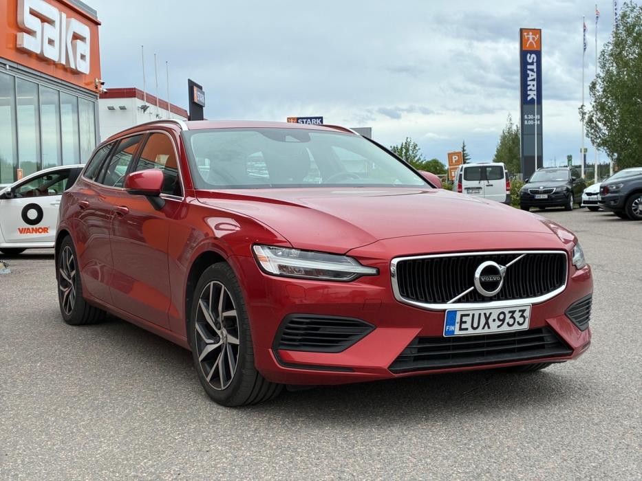 VOLVO V60 2020