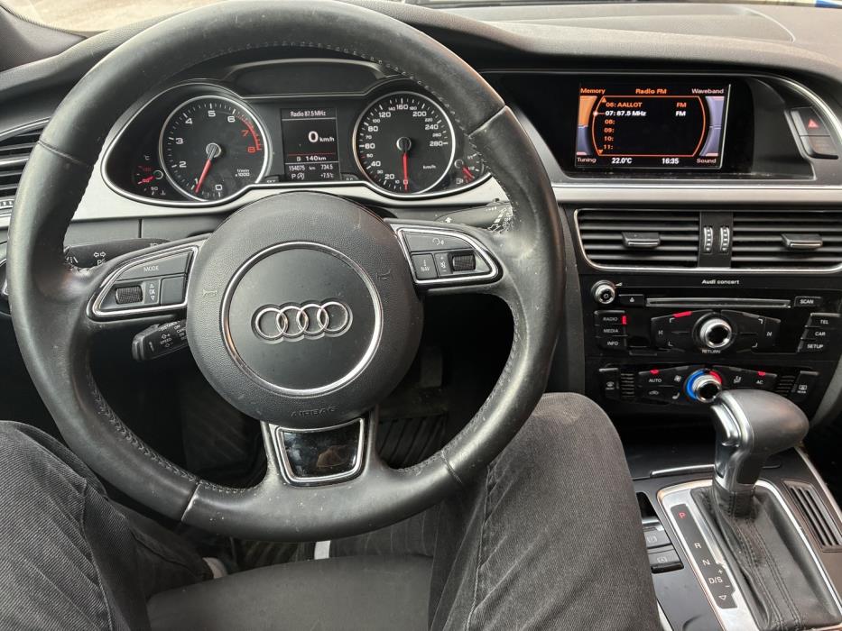 AUDI A4 2013