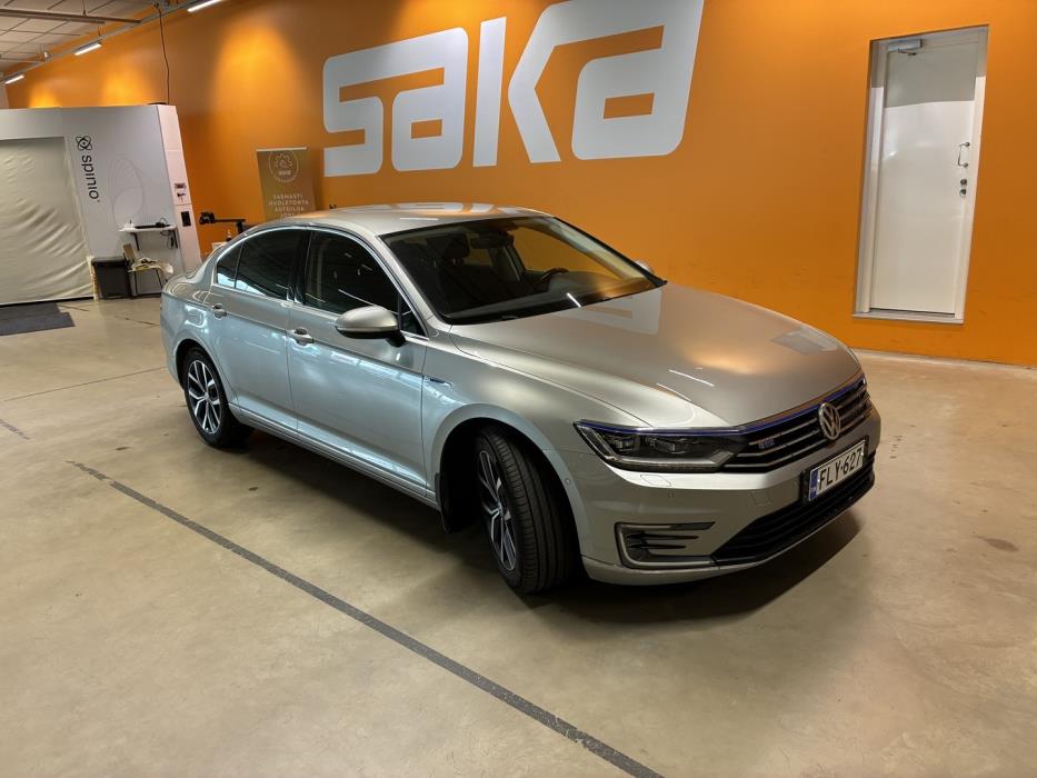 VOLKSWAGEN Passat 2016