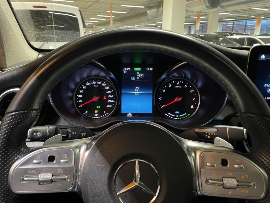 MERCEDES-BENZ GLC 2020