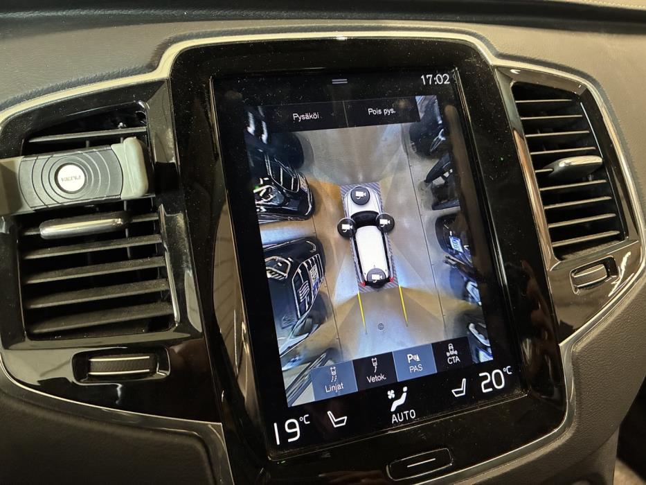 VOLVO XC90 2020