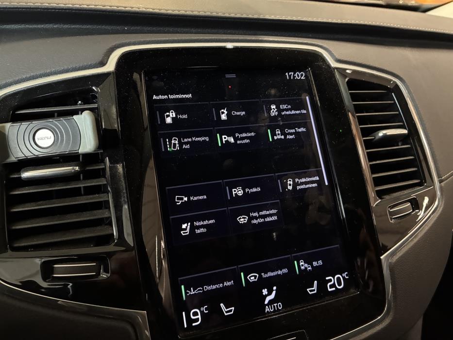 VOLVO XC90 2020