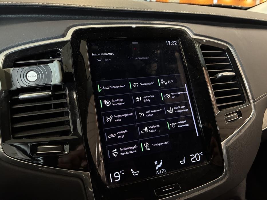 VOLVO XC90 2020