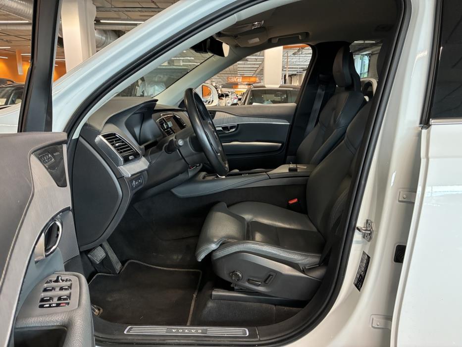 VOLVO XC90 2020