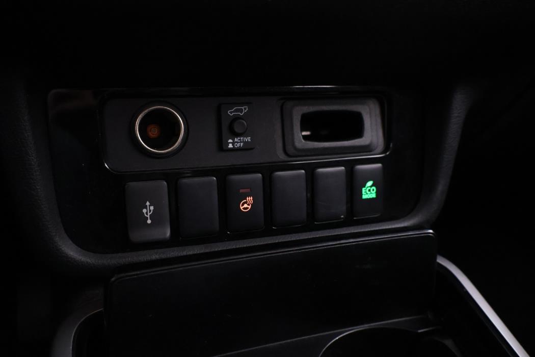 MITSUBISHI OUTLANDER PHEV 2020