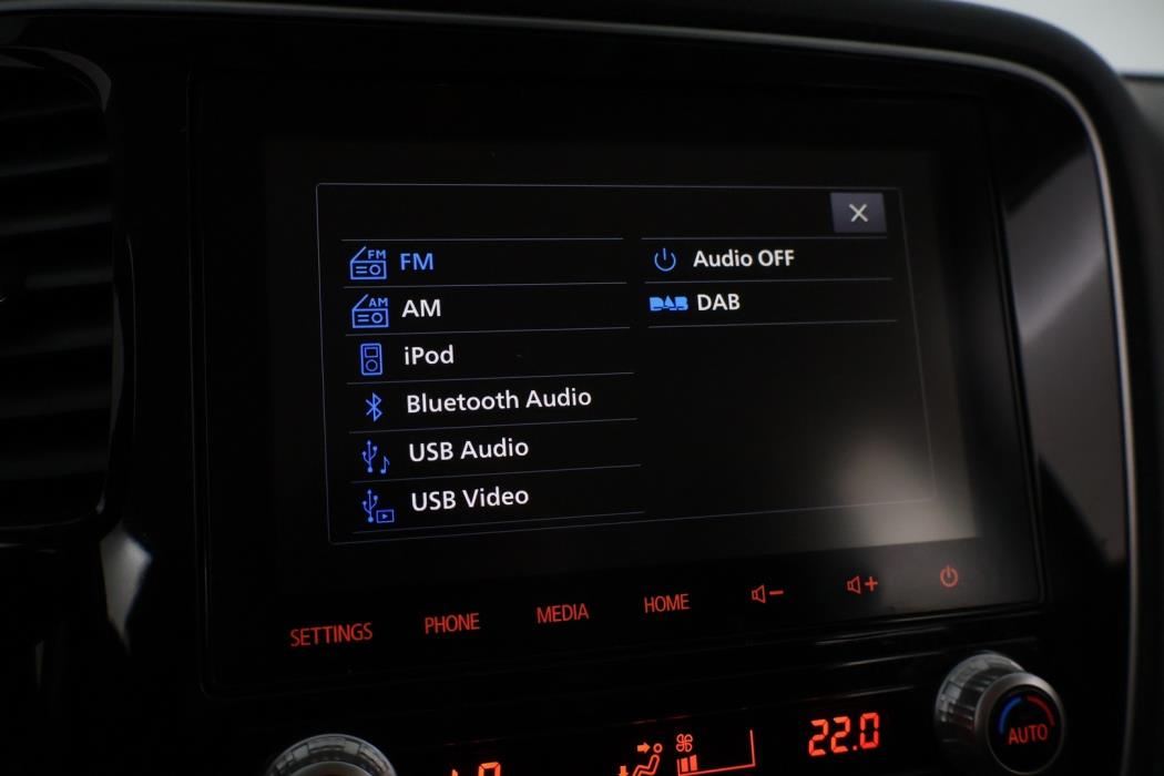 MITSUBISHI OUTLANDER PHEV 2020