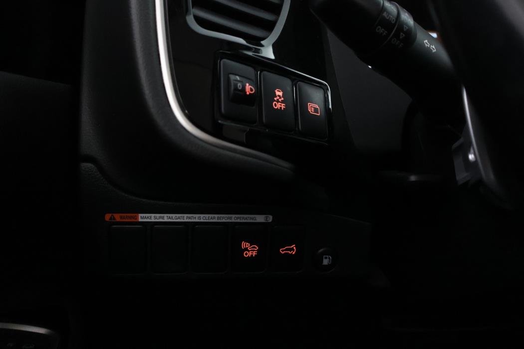 MITSUBISHI OUTLANDER PHEV 2020