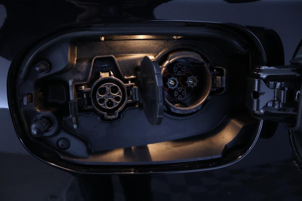 MITSUBISHI OUTLANDER PHEV 2020