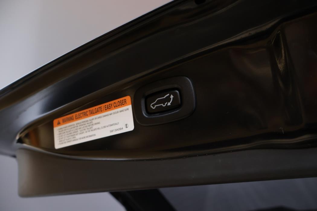 MITSUBISHI OUTLANDER PHEV 2020