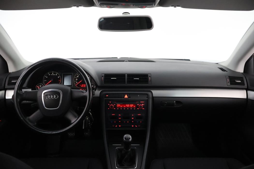 AUDI A4 2006