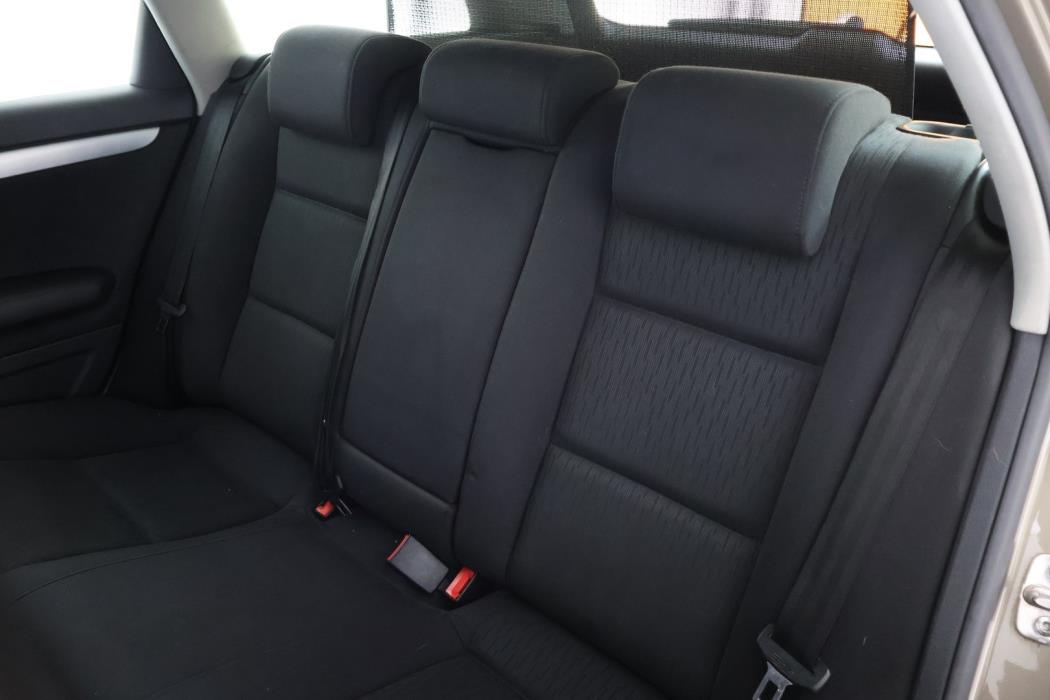 AUDI A4 2006