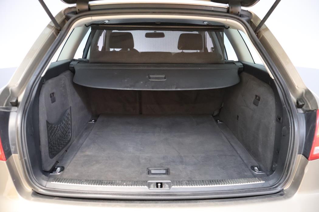 AUDI A4 2006