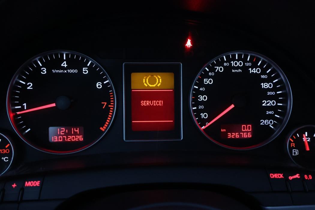 AUDI A4 2006