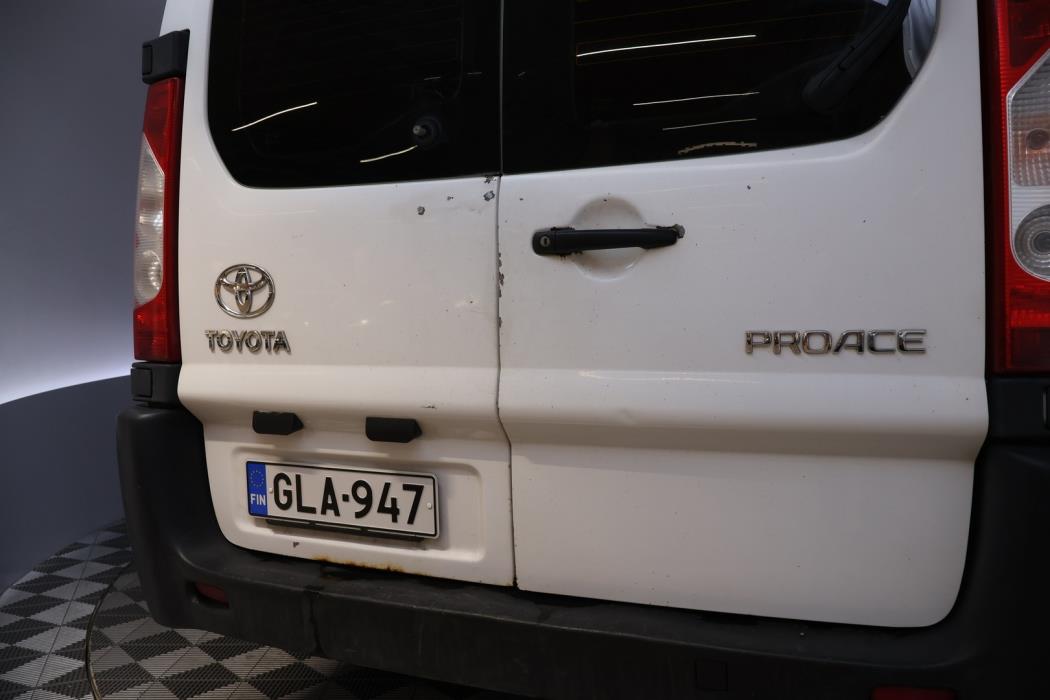TOYOTA Proace 2014