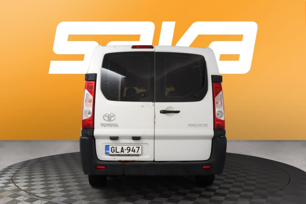 TOYOTA Proace 2014