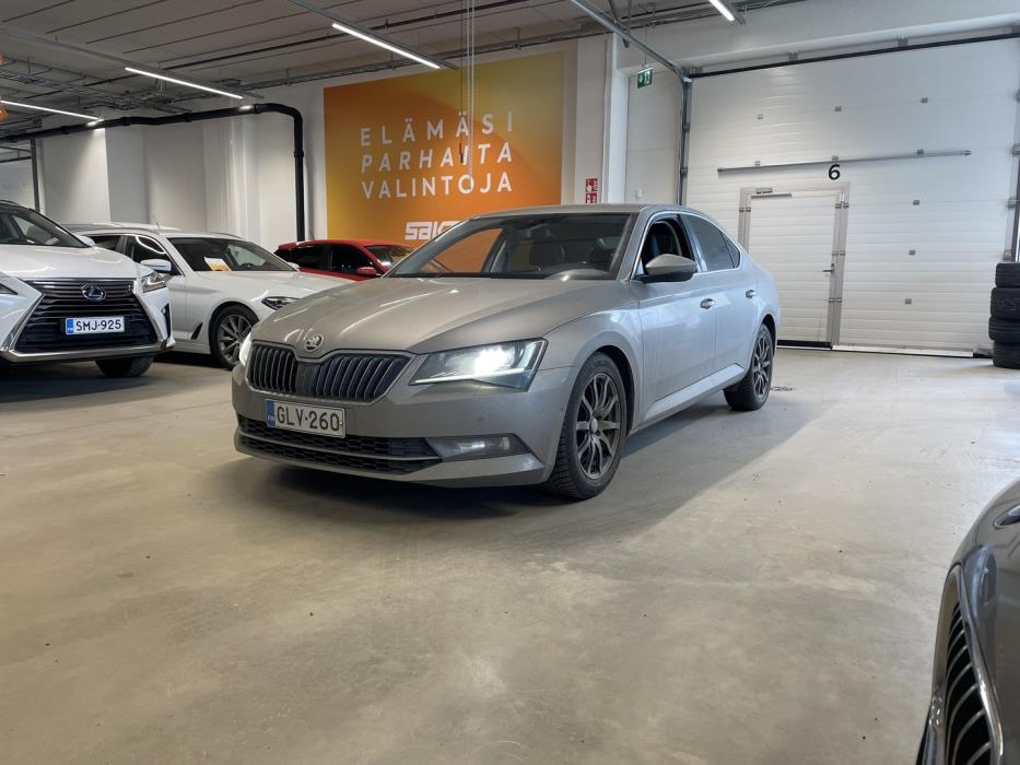SKODA Superb 2016