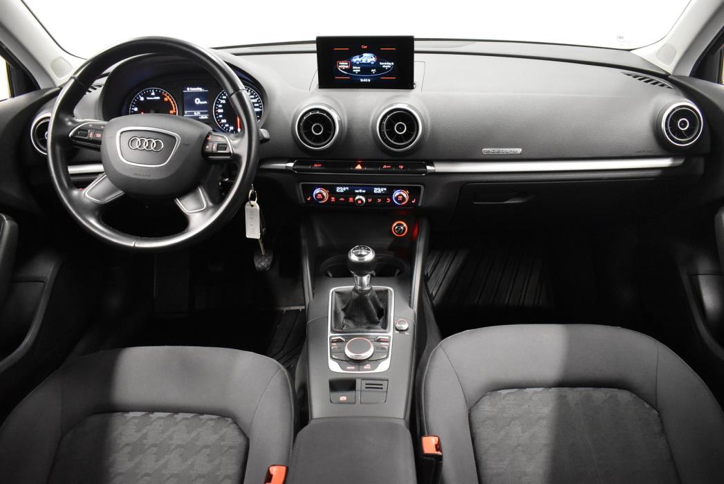 AUDI A3 2016