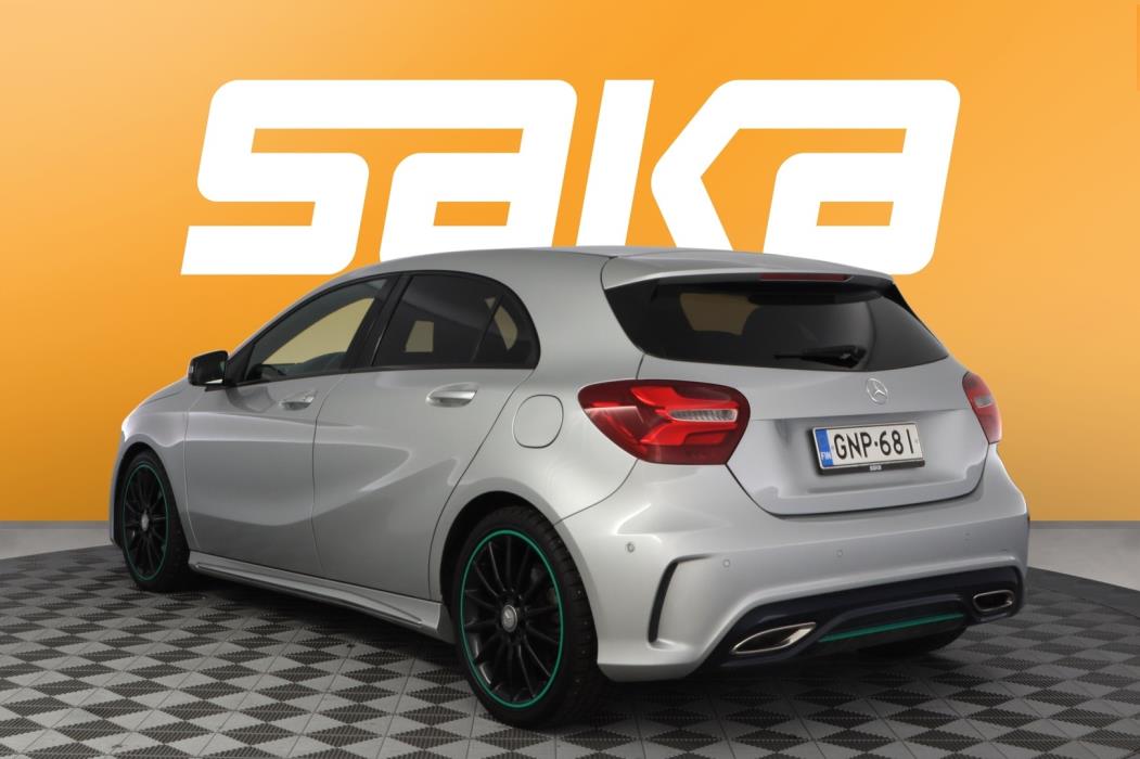 MERCEDES-BENZ A 2016