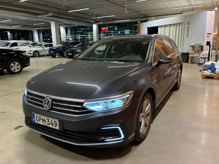 VOLKSWAGEN Passat 2020