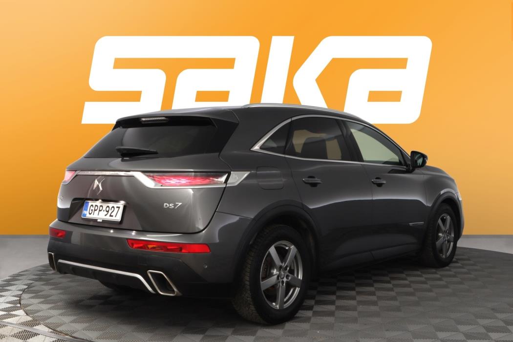 DS 7 2021