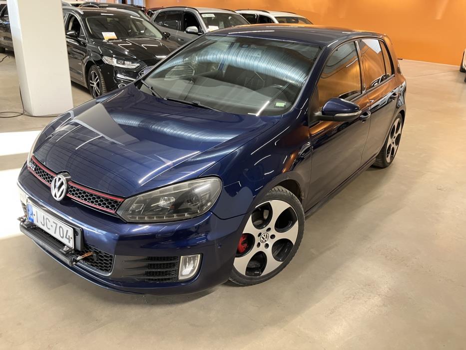 VOLKSWAGEN Golf 2009