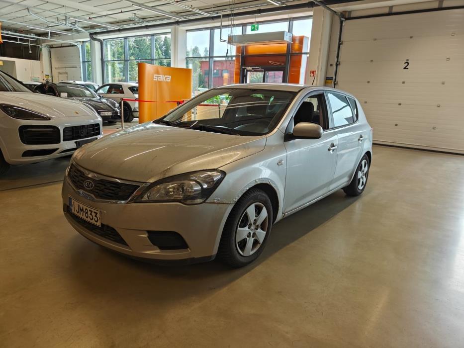 KIA cee'd 2010