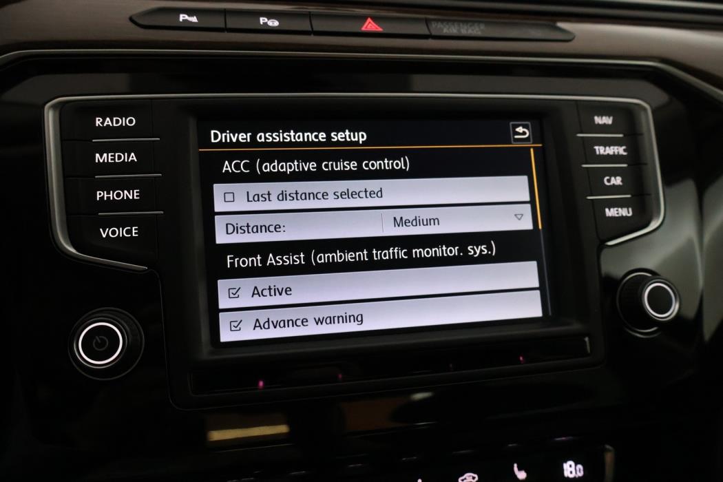 VOLKSWAGEN Passat 2015