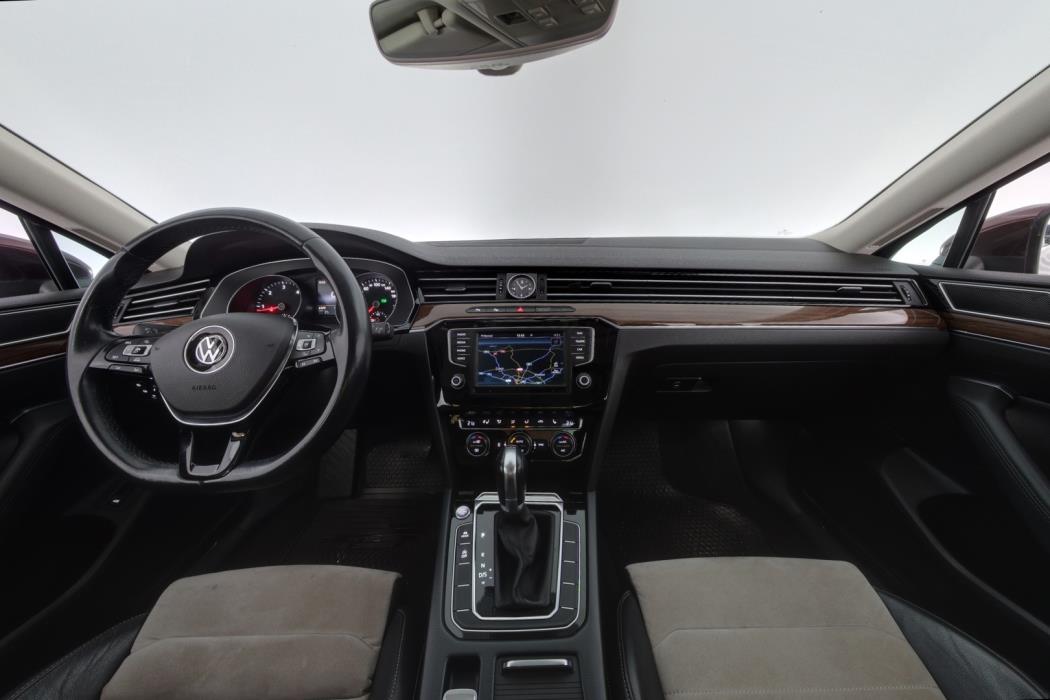 VOLKSWAGEN Passat 2015