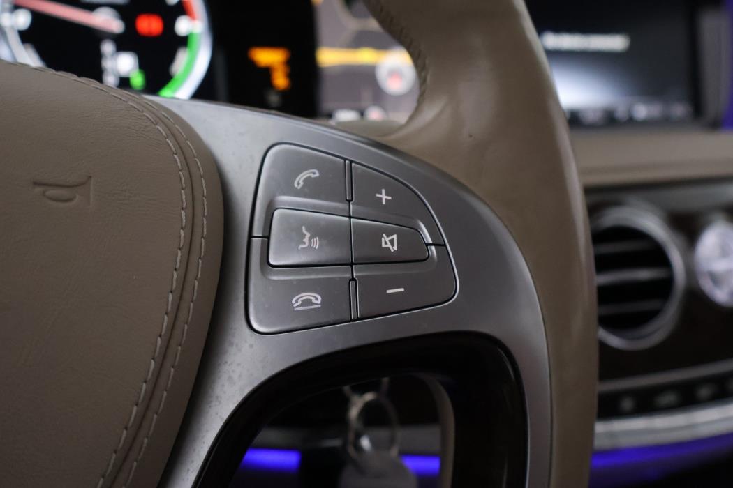 MERCEDES-BENZ S 2015