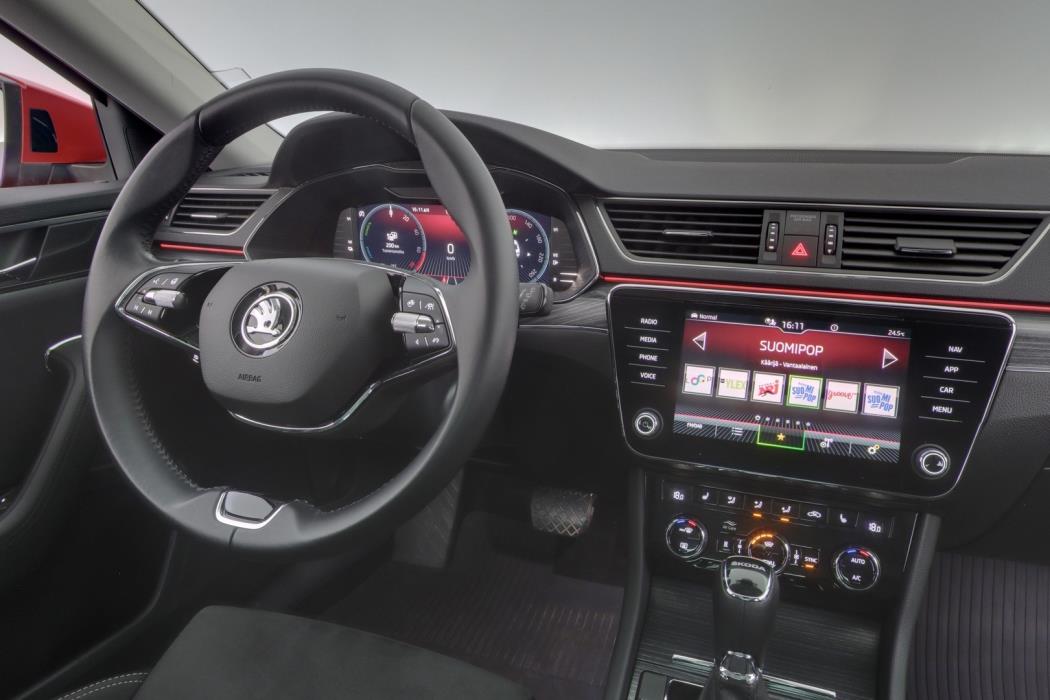 SKODA Superb 2023