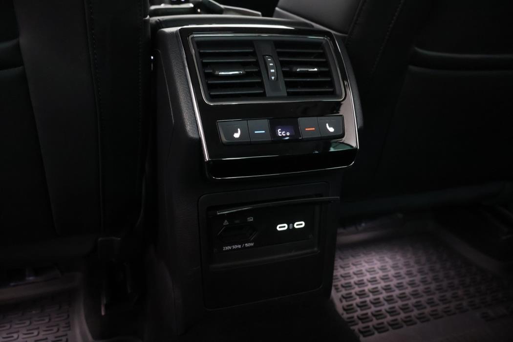 SKODA Superb 2023