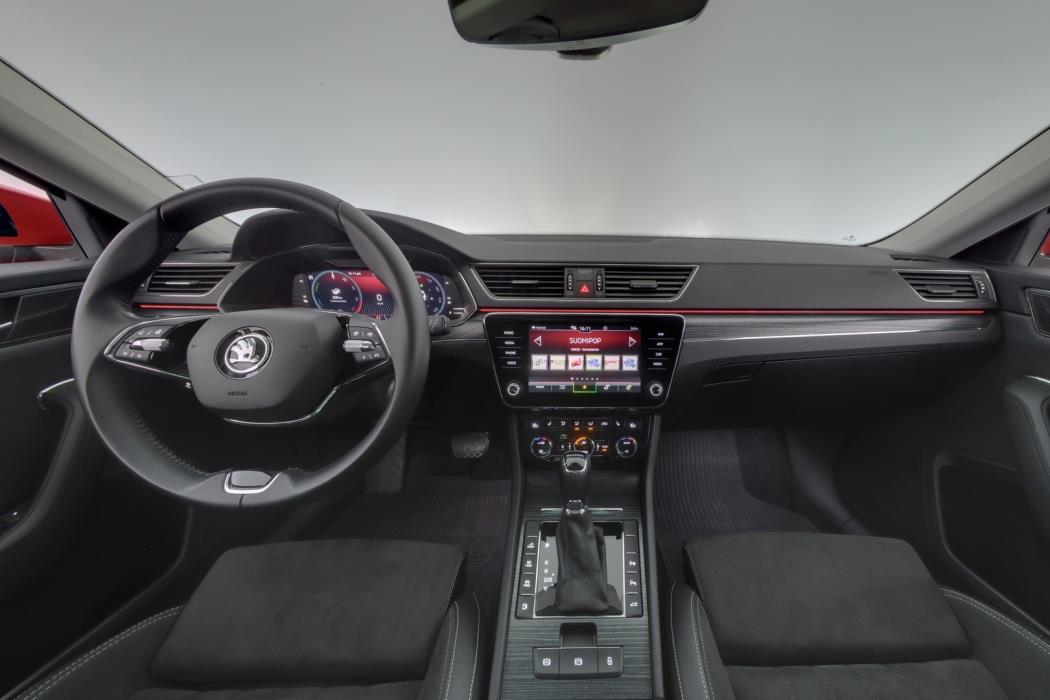 SKODA Superb 2023