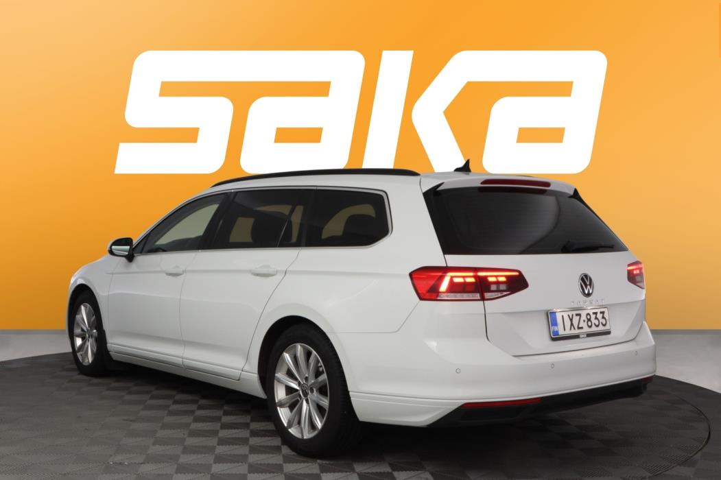 VOLKSWAGEN Passat 2021