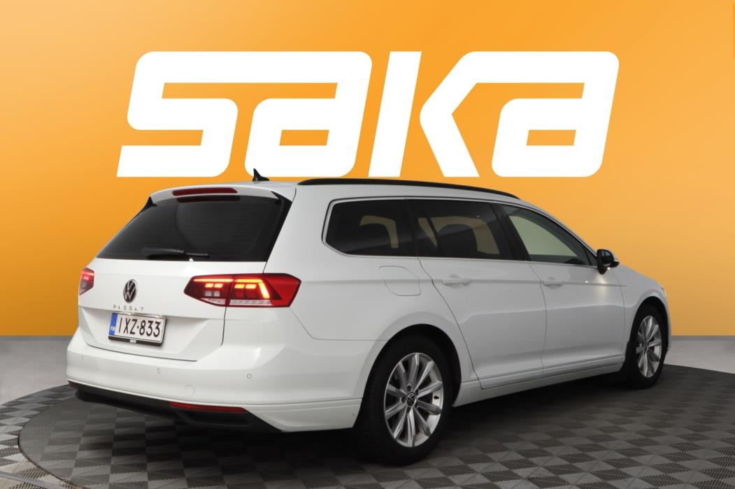 VOLKSWAGEN Passat 2021