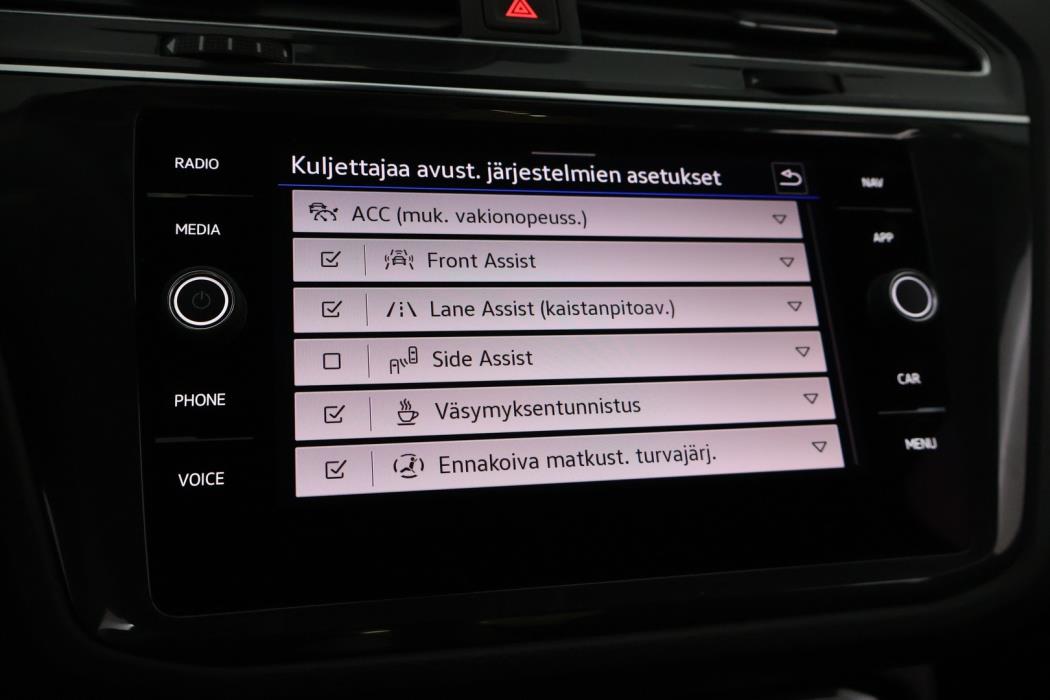 VOLKSWAGEN Tiguan 2021