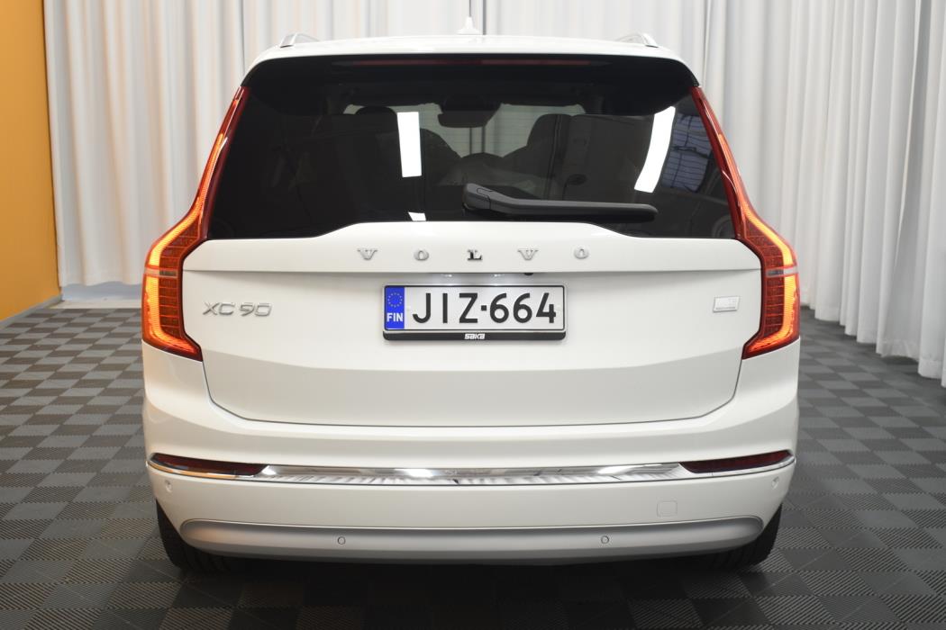 VOLVO XC90 2022