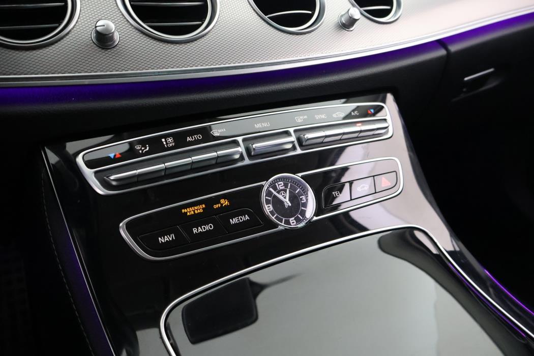 MERCEDES-BENZ E 2019