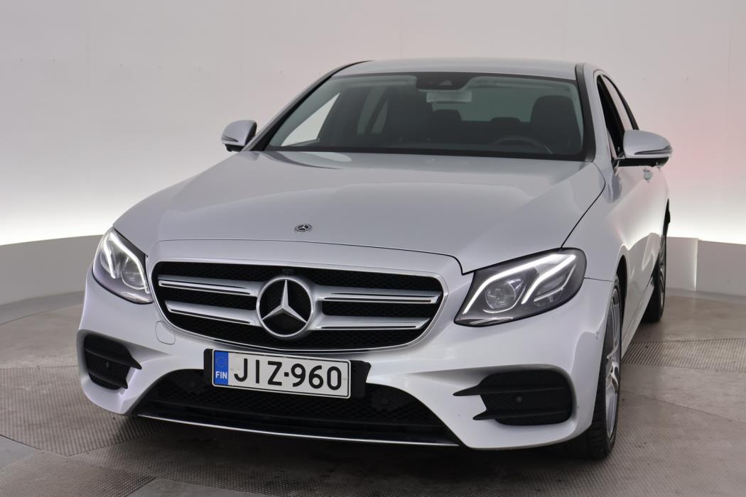 MERCEDES-BENZ E 2019