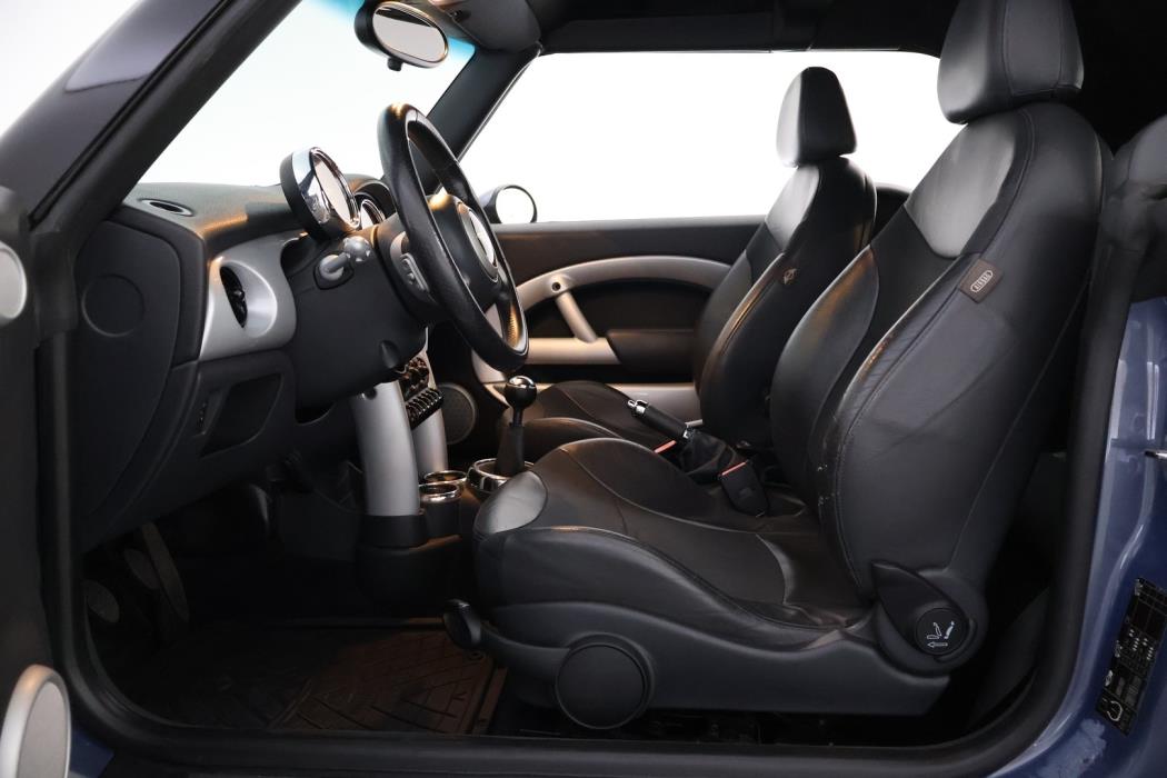 MINI Cooper 2005