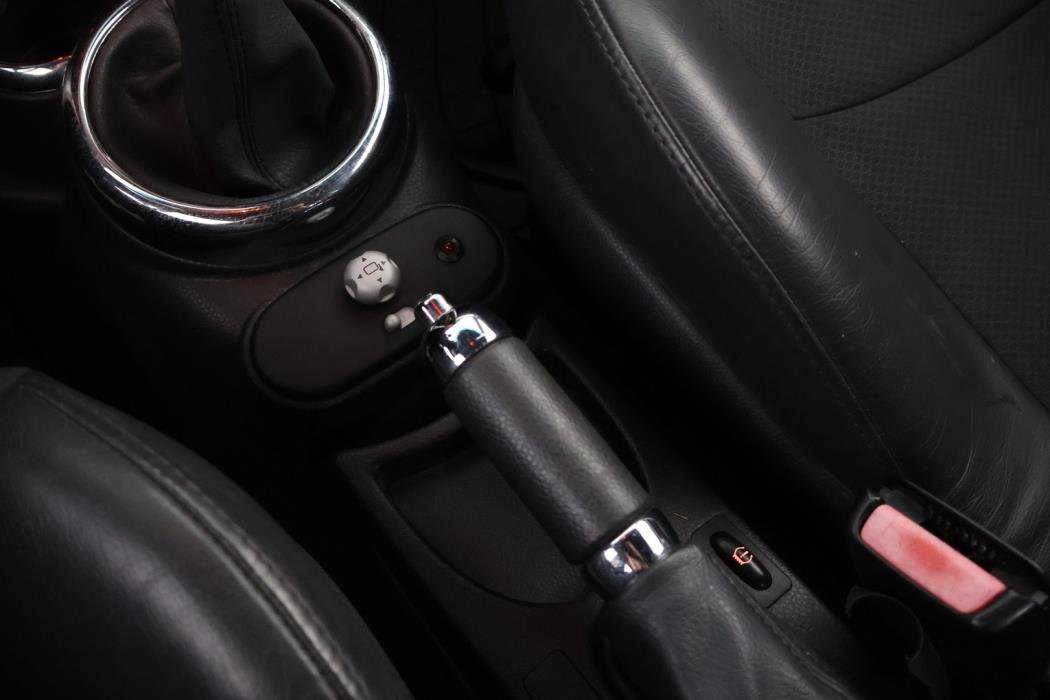 MINI Cooper 2005