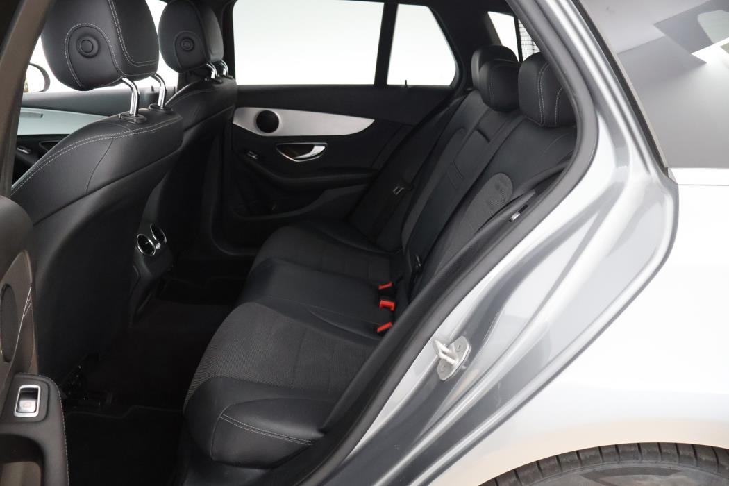 MERCEDES-BENZ C 2016