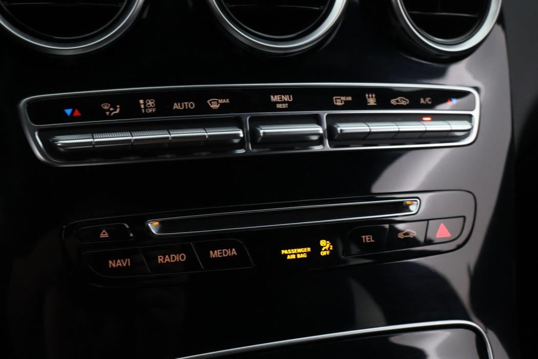 MERCEDES-BENZ C 2016