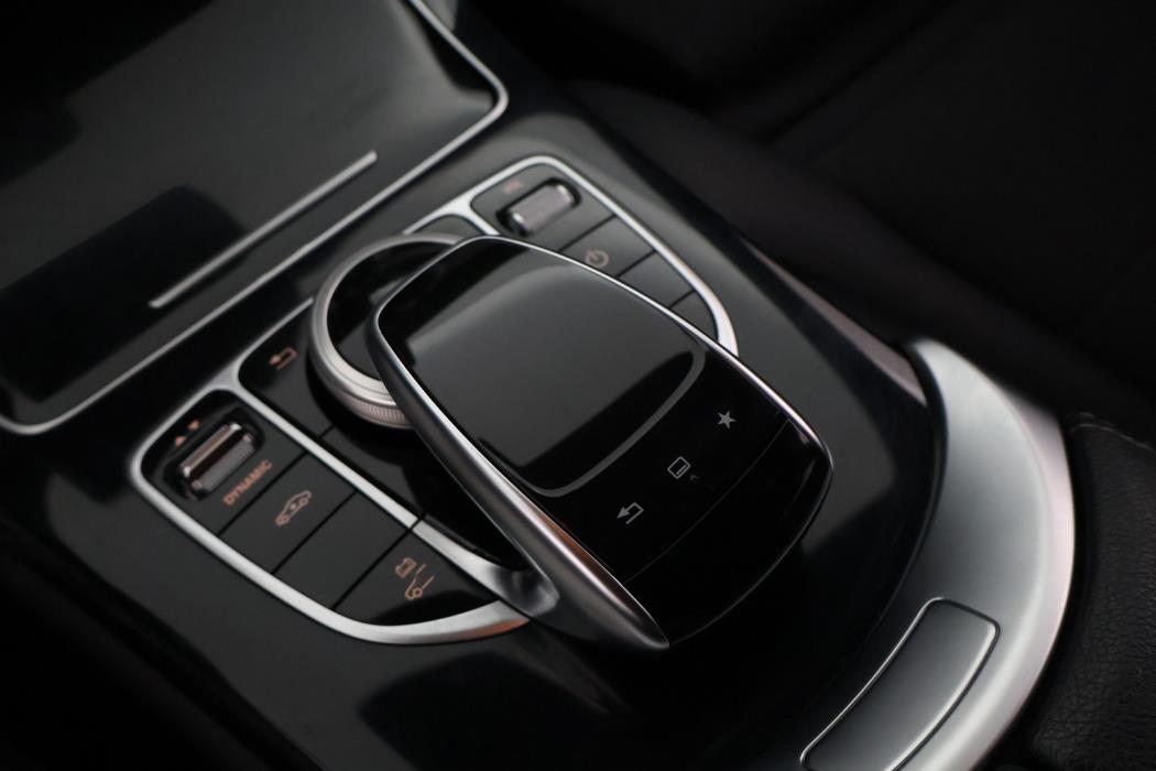 MERCEDES-BENZ C 2016