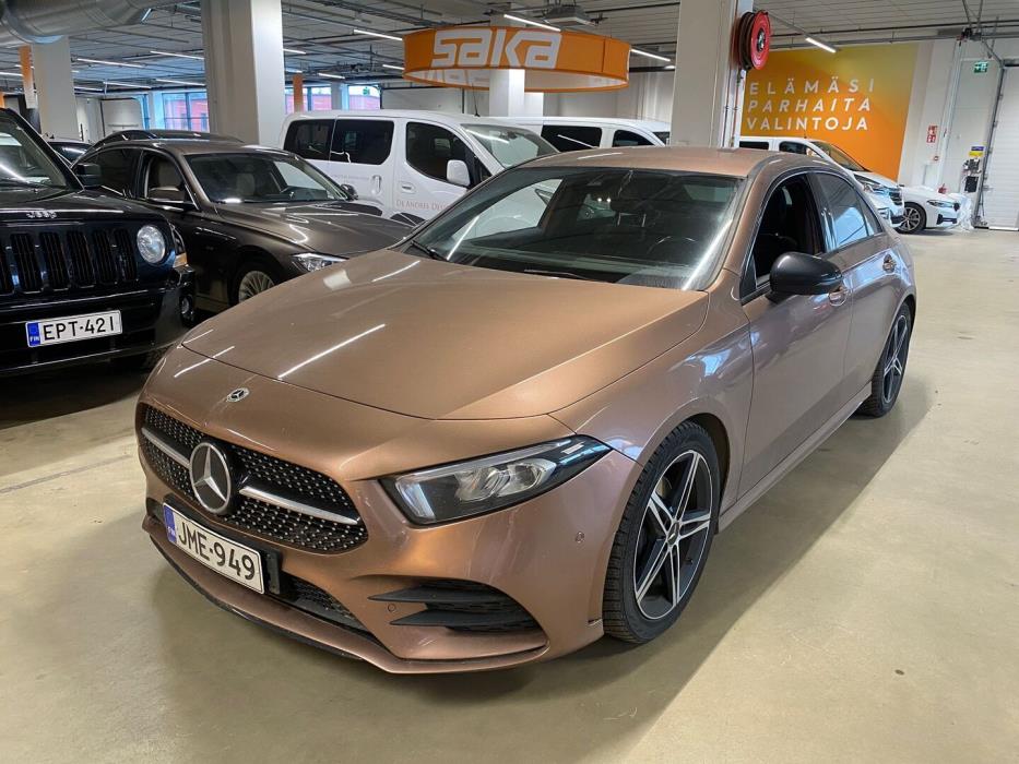 MERCEDES-BENZ A 2021