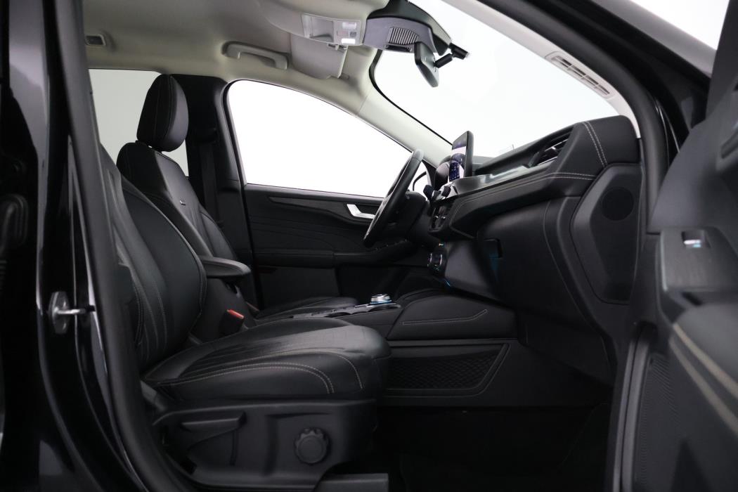 FORD Kuga 2023